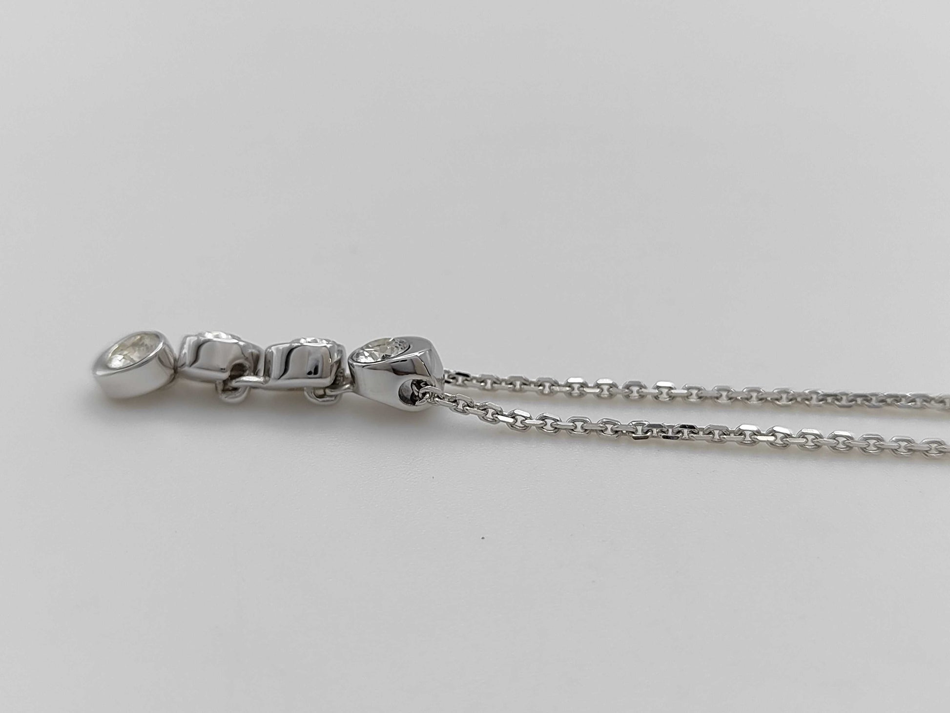 SWAROVSKI Drop Rhinestone Necklace, Metal, 5.3g, 44cm