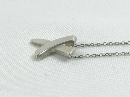 Tiffany & Co. Kiss Necklace, SV925, 2.6g, 46cm, with box and bag.