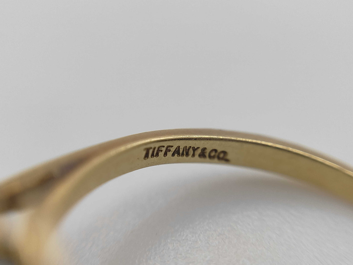 Tiffany & Co. Ruby Yellow Gold 750 3.4g Ring 