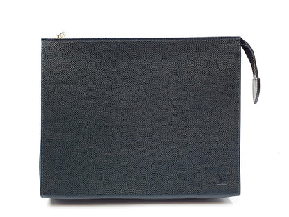 LOUIS VUITTON Taiga Poche Toilette 26 Pouch