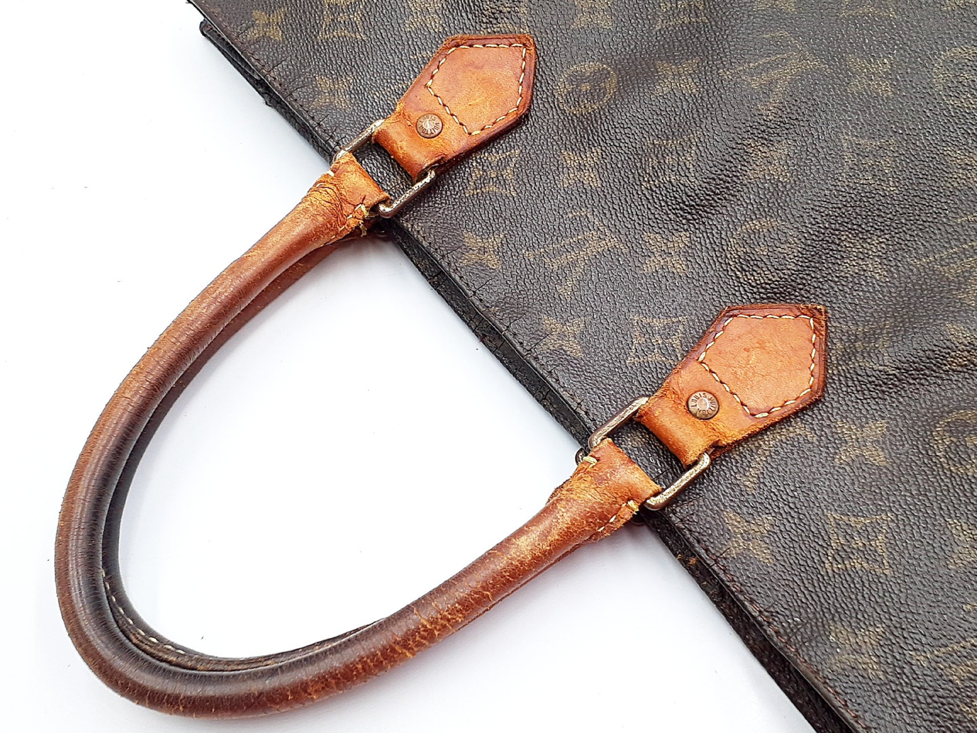 LOUIS VUITTON 4-piece set: Monogram Sac Plat Reporter PM, Pochette Twin GM, and Porte-Document Voyage bag