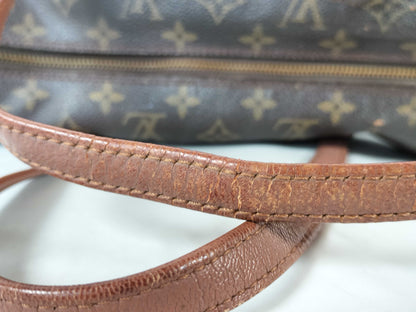 LOUIS VUITTON Monogram Louis Vuitton Papillon Handbag