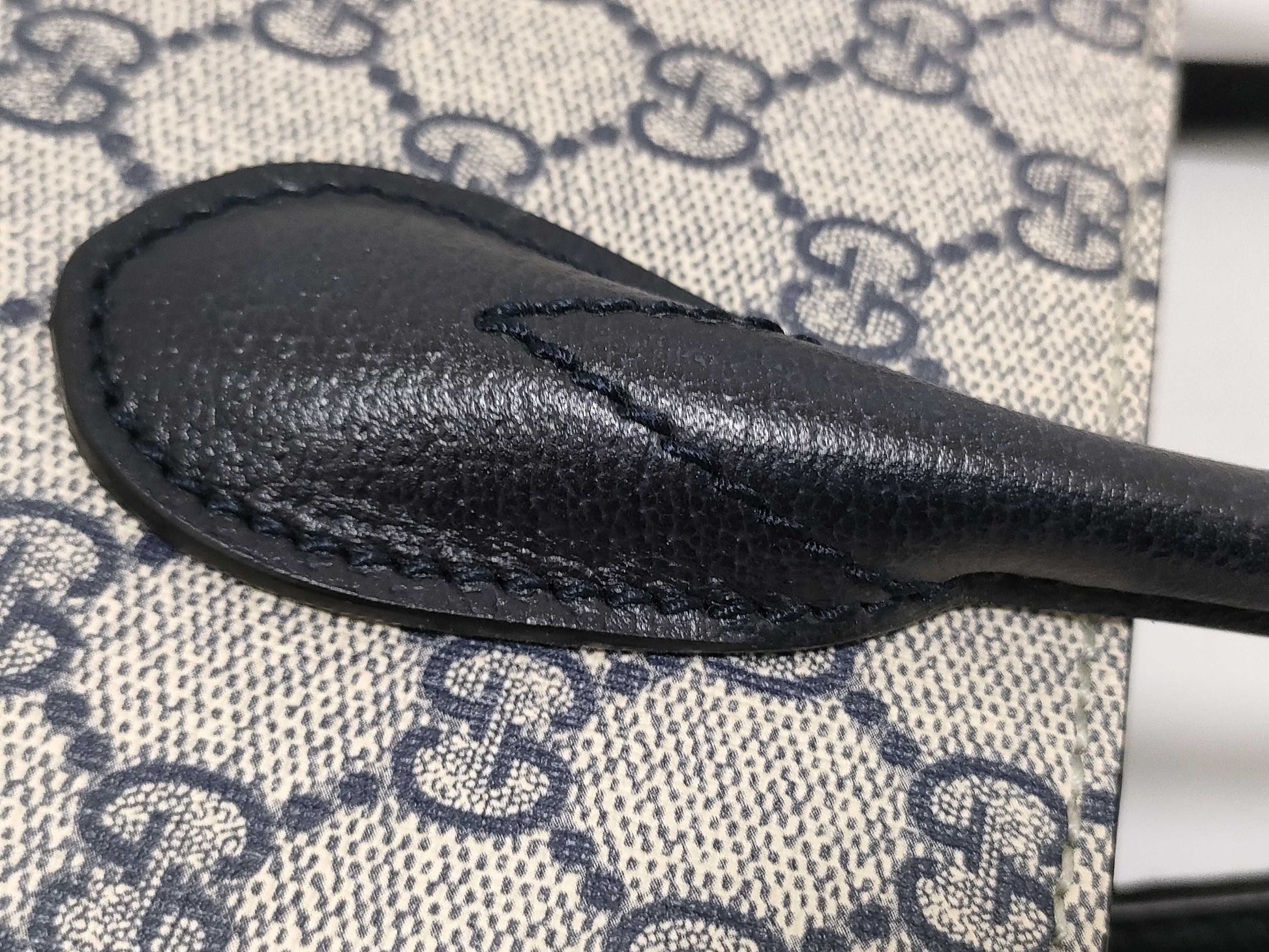 GUCCI GG Supreme GUCCI Tote Bag GG Supreme Interlocking Double G Tote Bag