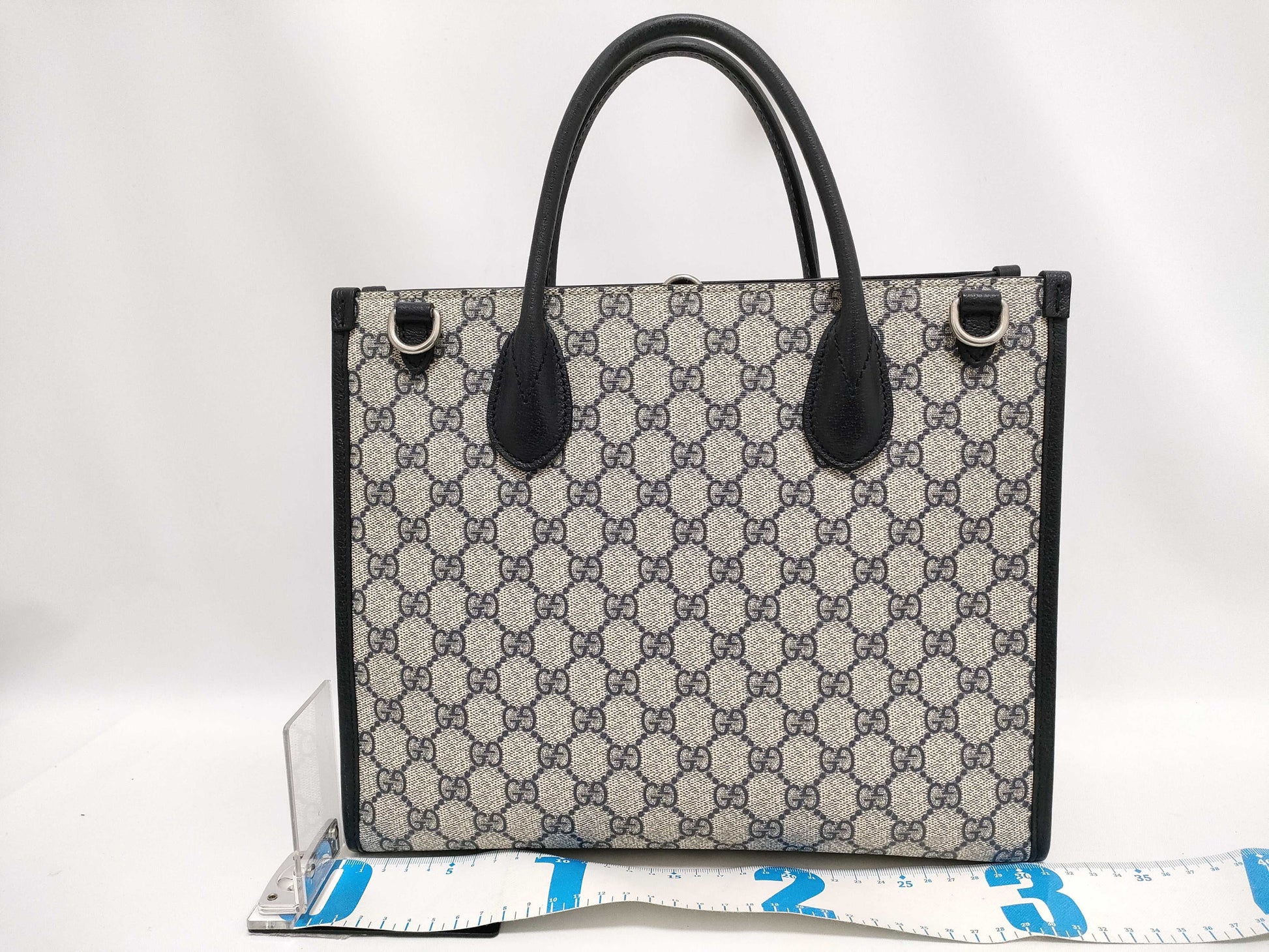 GUCCI GG Supreme GUCCI Tote Bag GG Supreme Interlocking Double G Tote Bag