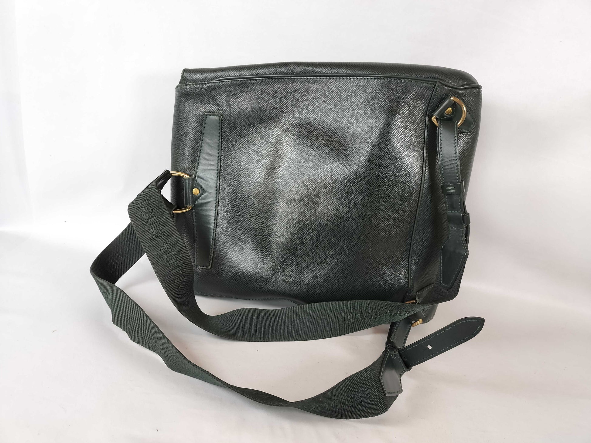 LOUIS VUITTON Taiga Taiga Cassia Backpack