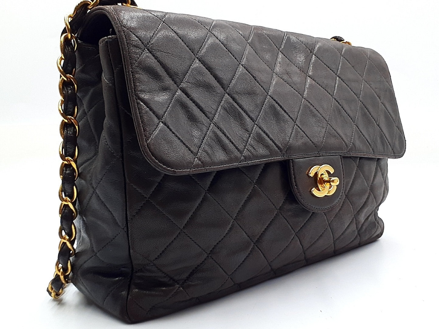 CHANEL Matelasse 30 Lambskin Gold Hardware Single Flap Shoulder Bag