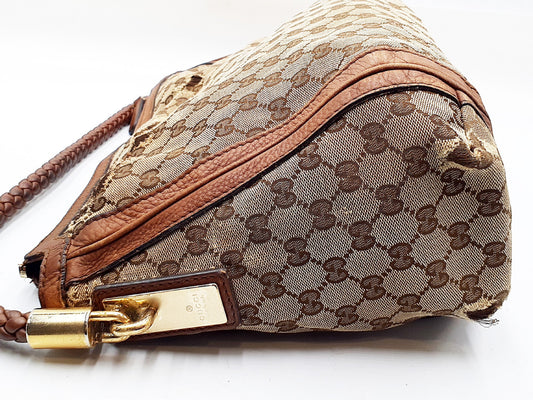 GUCCI 4-piece set: GG canvas, GG crystal, bamboo fringe, and leather tote bag