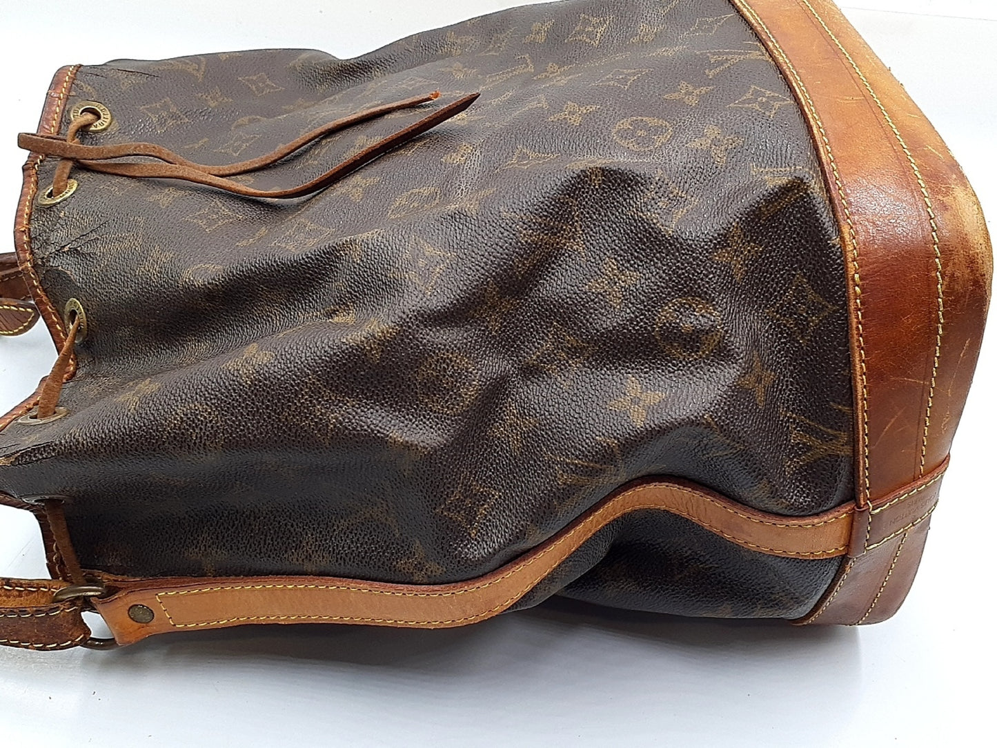 LOUIS VUITTON 3-Piece Monogram Noe Deauville Porte-Document Voyage Bag Set