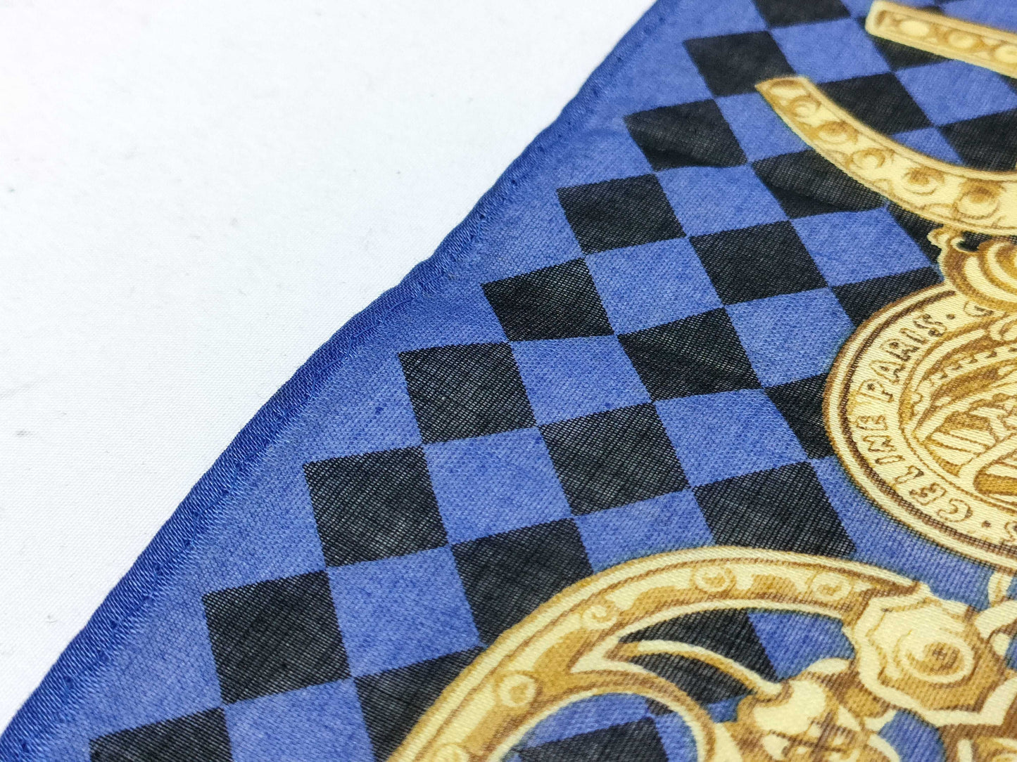 CELINE CELINE New, unused, with sticker Triomphe Gold pattern scarf Other accessories