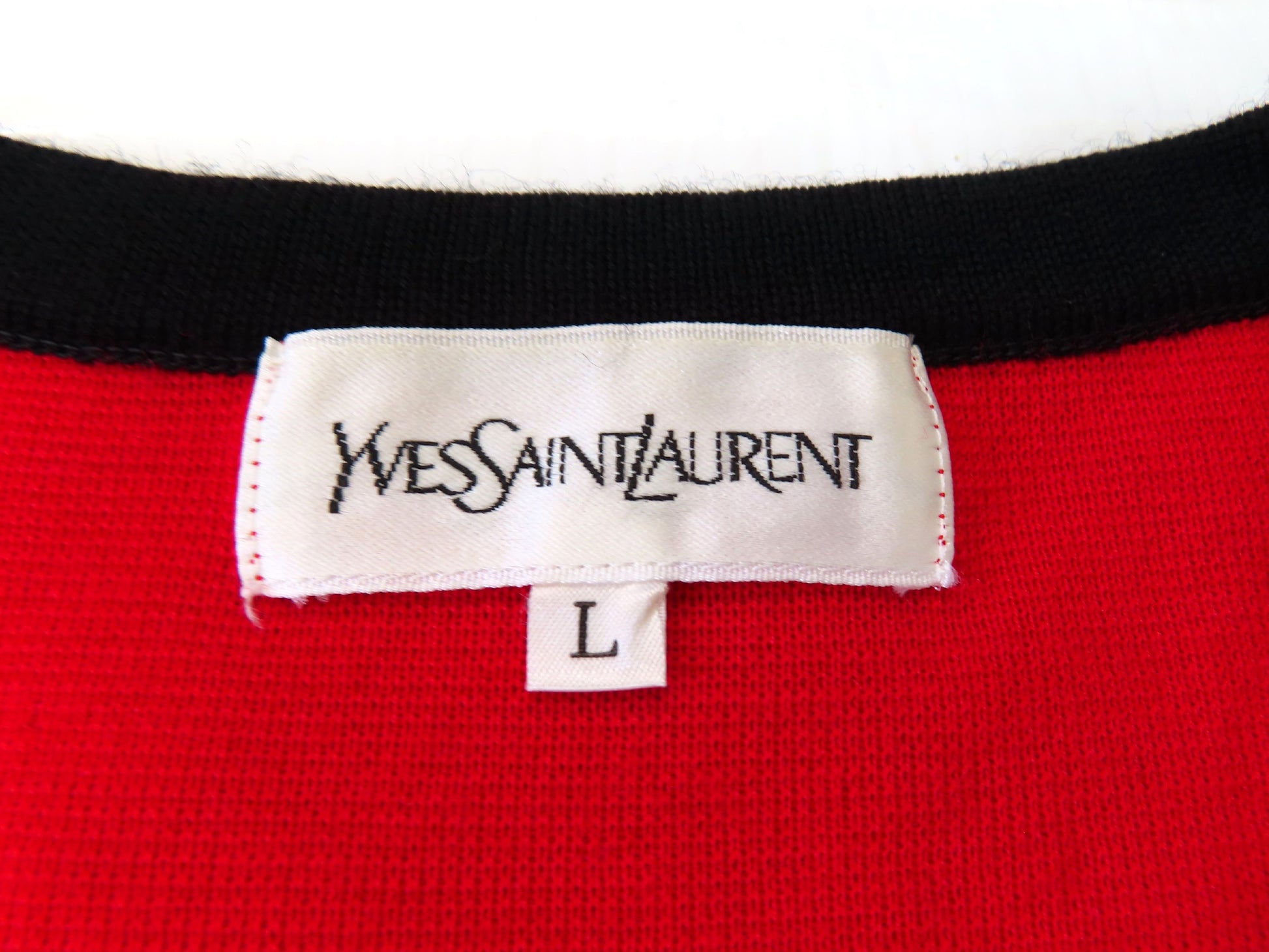 Yves Saint Laurent Two-tone Red and Black Knit Wool Top