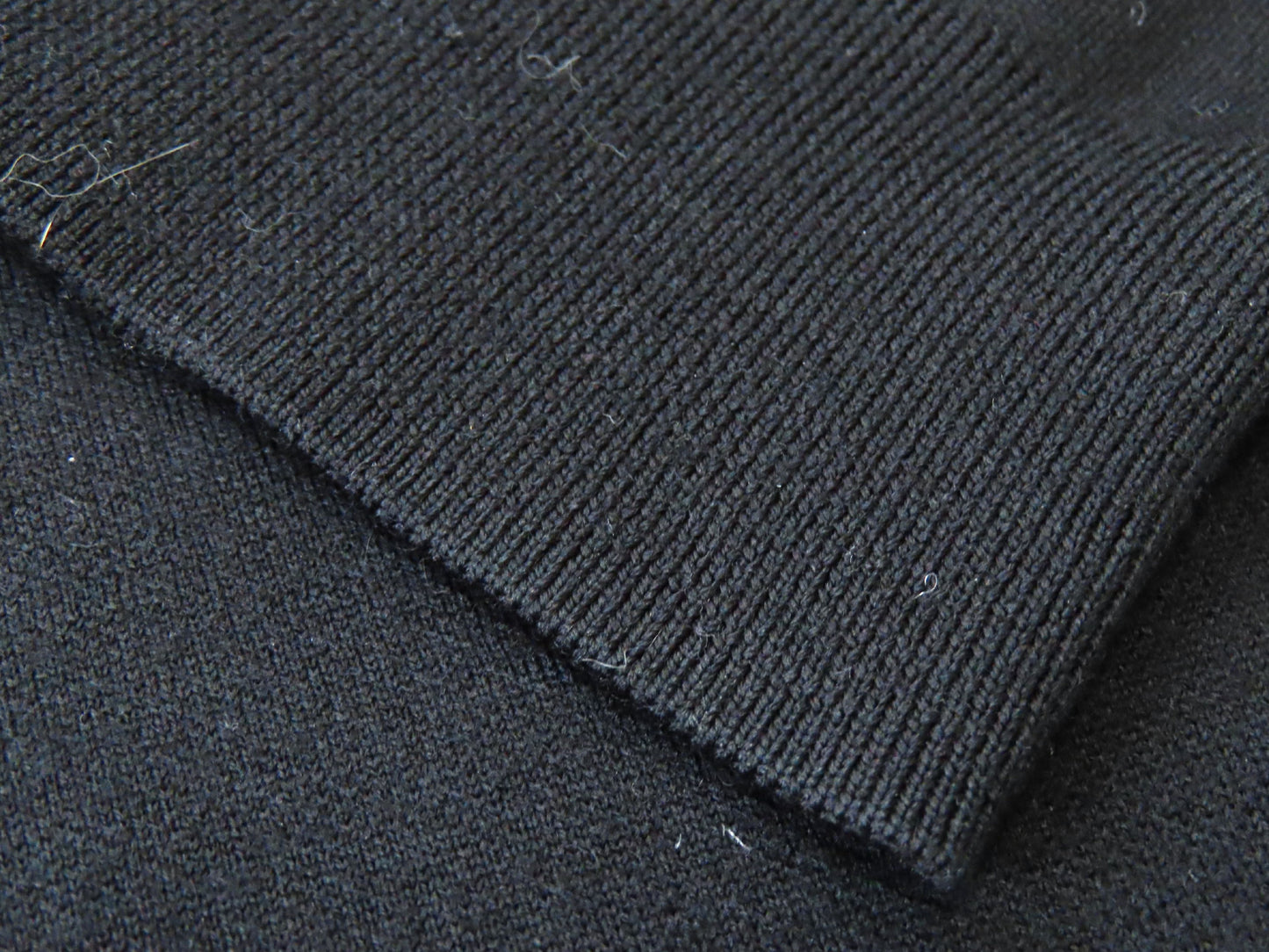 BURBERRY Men's Horseferry Black Knit Sweater, Horseferry Tops