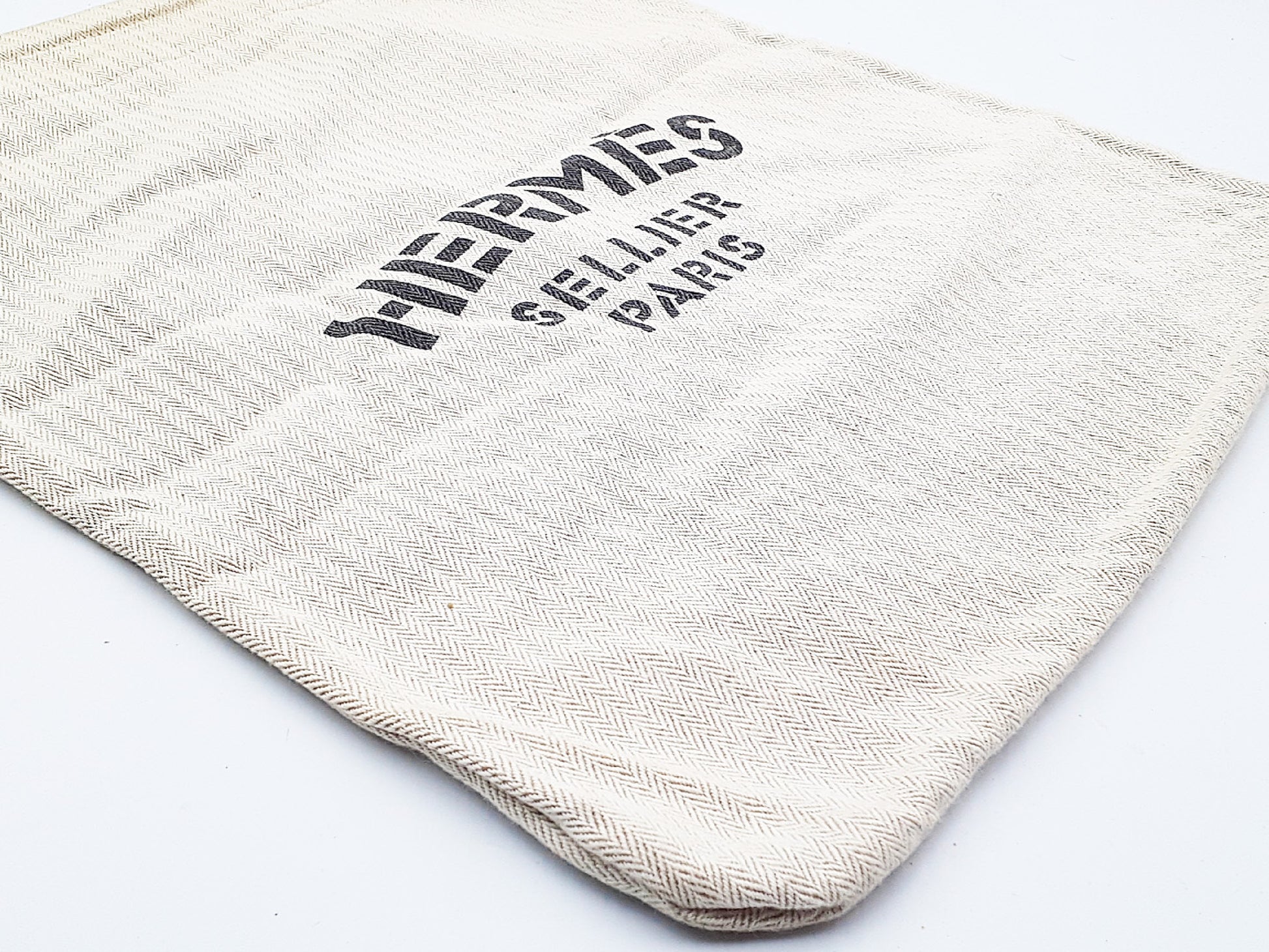 HERMES Aline GM Shoulder Bag