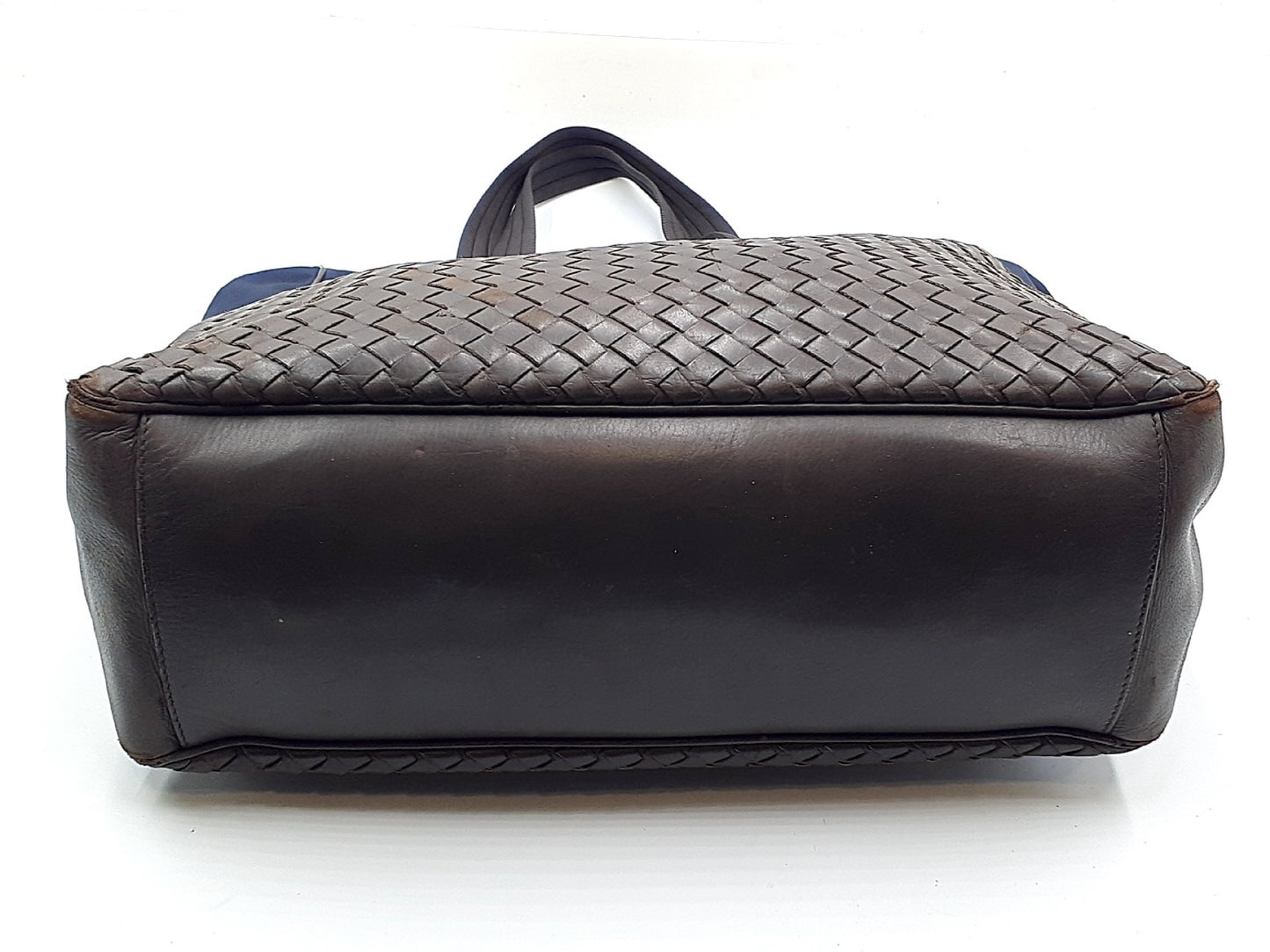 BOTTEGA VENETA Intrecciato Leather Tote Bag