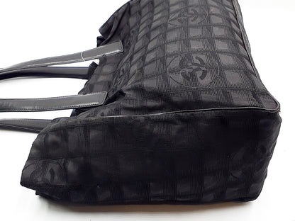 CHANEL New Travel Line All Black All Stickers 3-Piece Bag Set