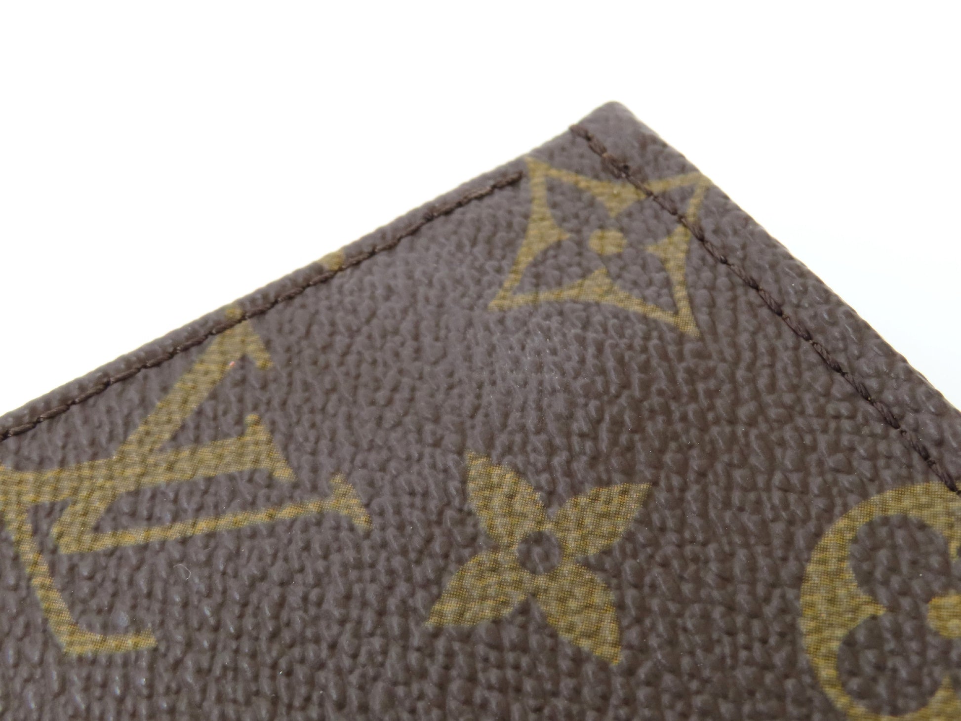 LOUIS VUITTON Monogram Louis Vuitton LOUIS VUITTON M47544 Monogram Pochette Toilette 19 Pouch