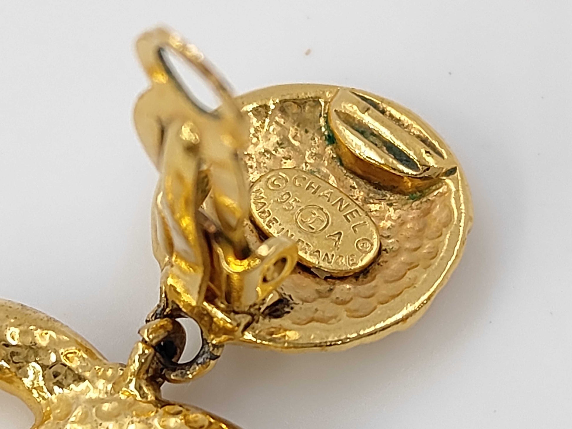 CHANEL 95A Coco Mark Gold GP Earrings Vintage Accessories Earrings