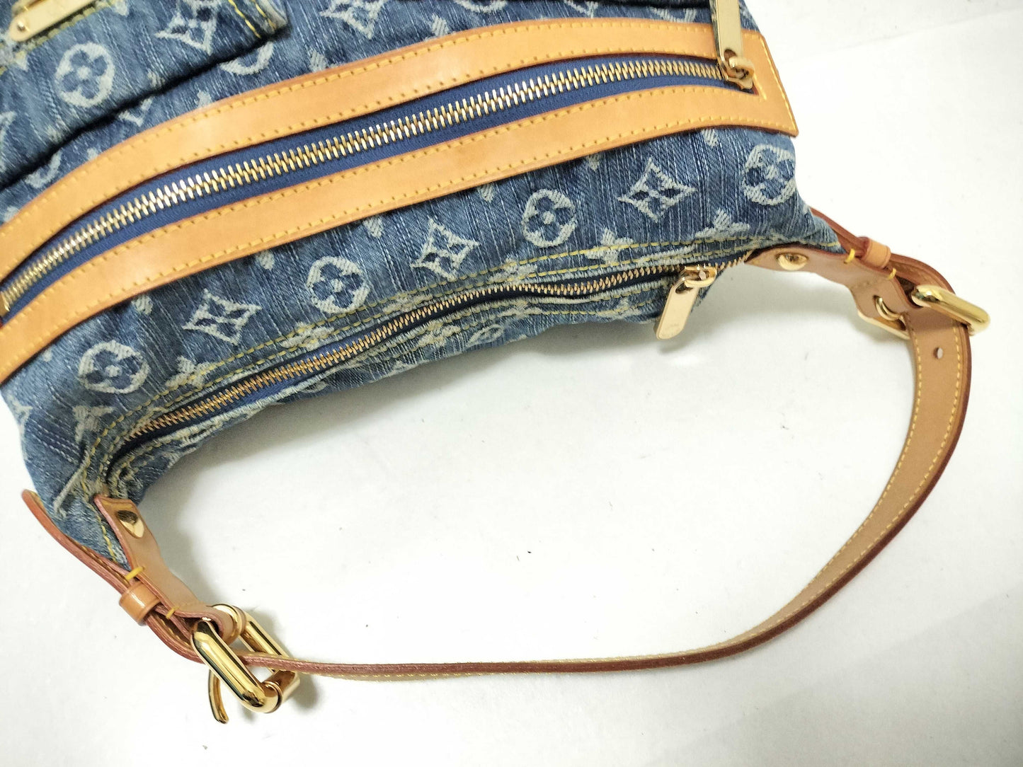 LOUIS VUITTON Monogram Denim LOUIS VUITTON Baggy PM Monogram Denim M95049 Handbag
