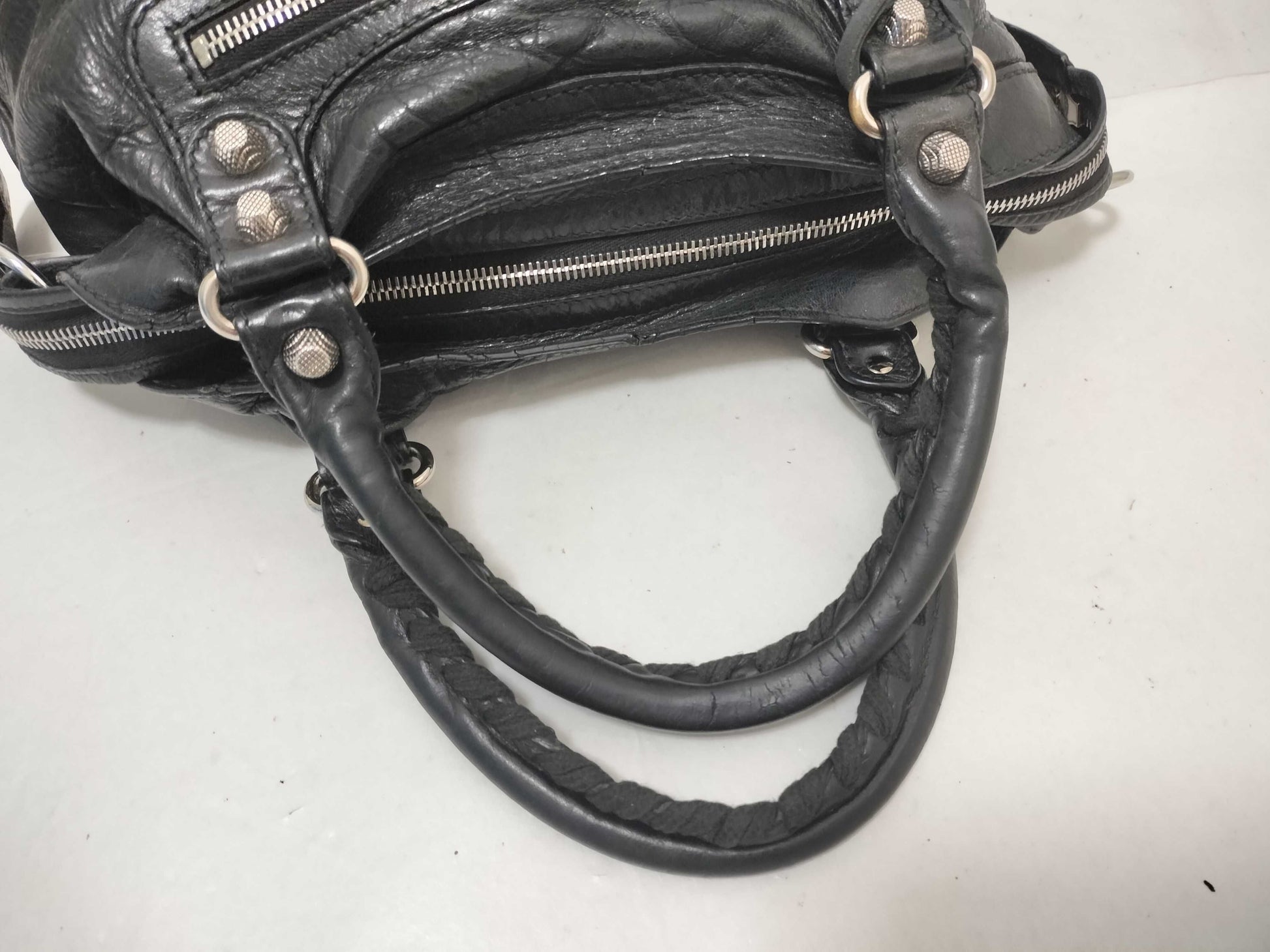 BALENCIAGA The City Balenciaga BALENCIAGA City The First Bag Black Handbag