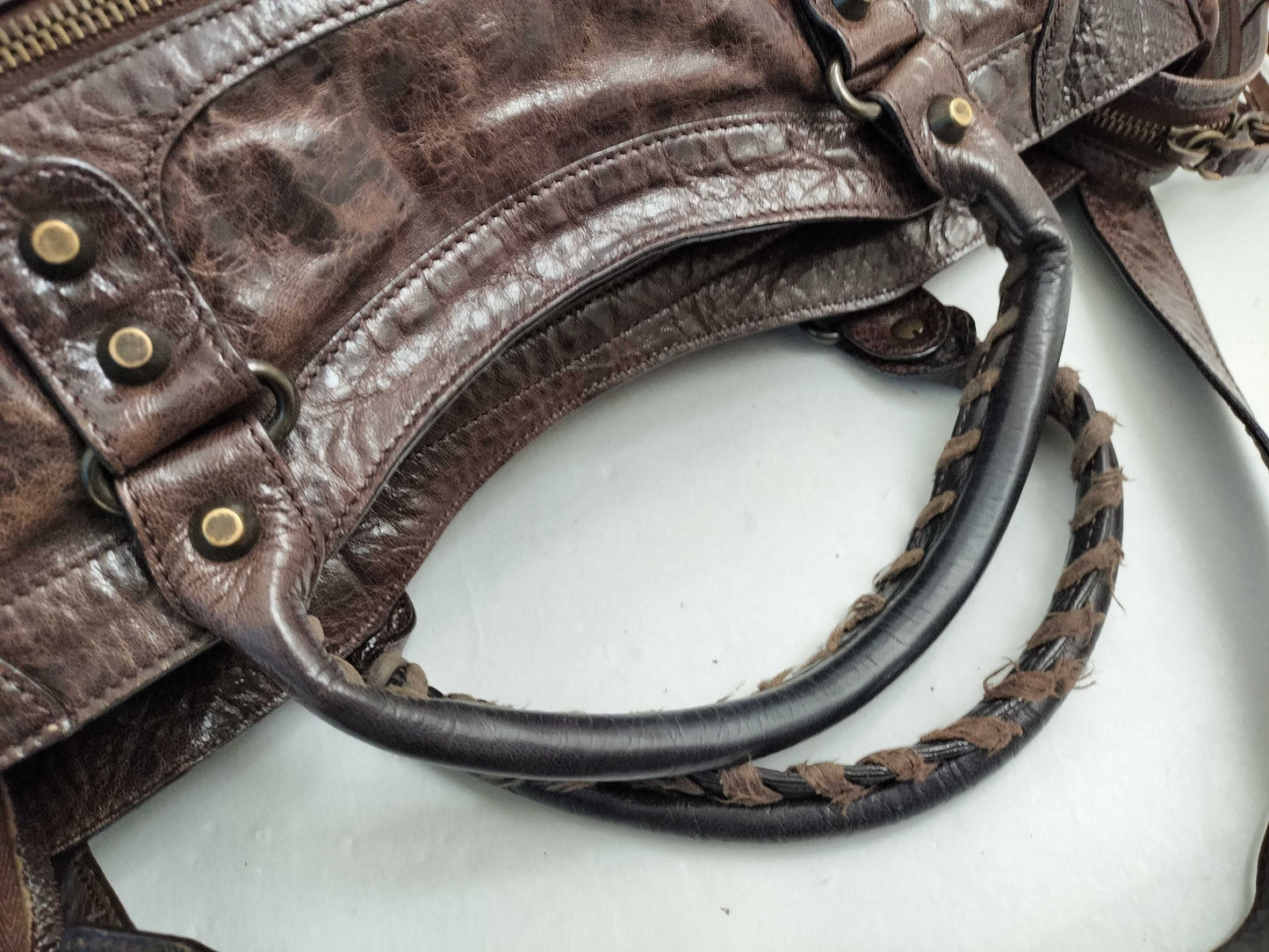 BALENCIAGA The City Balenciaga BALENCIAGA City The First Bag Handbag