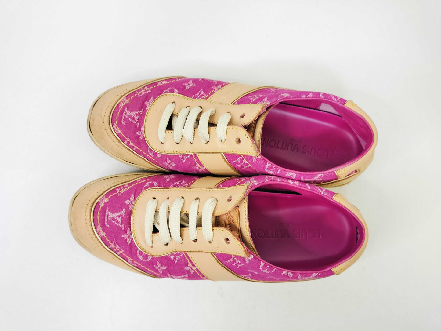 LOUIS VUITTON Monogram Denim LOUIS VUITTON Louis Vuitton Monogram Denim Sneakers