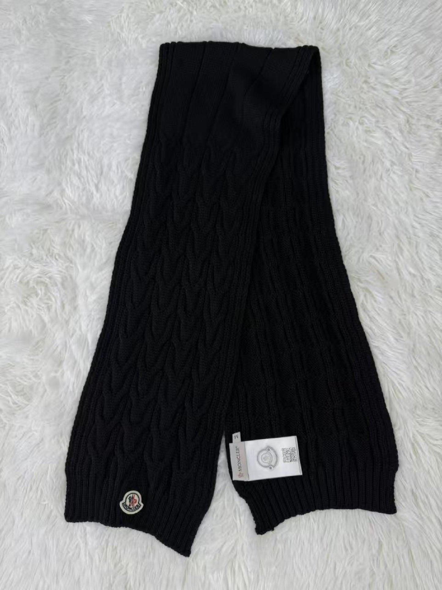 MONCLER Cable Knit 100% Wool Black M Scarf