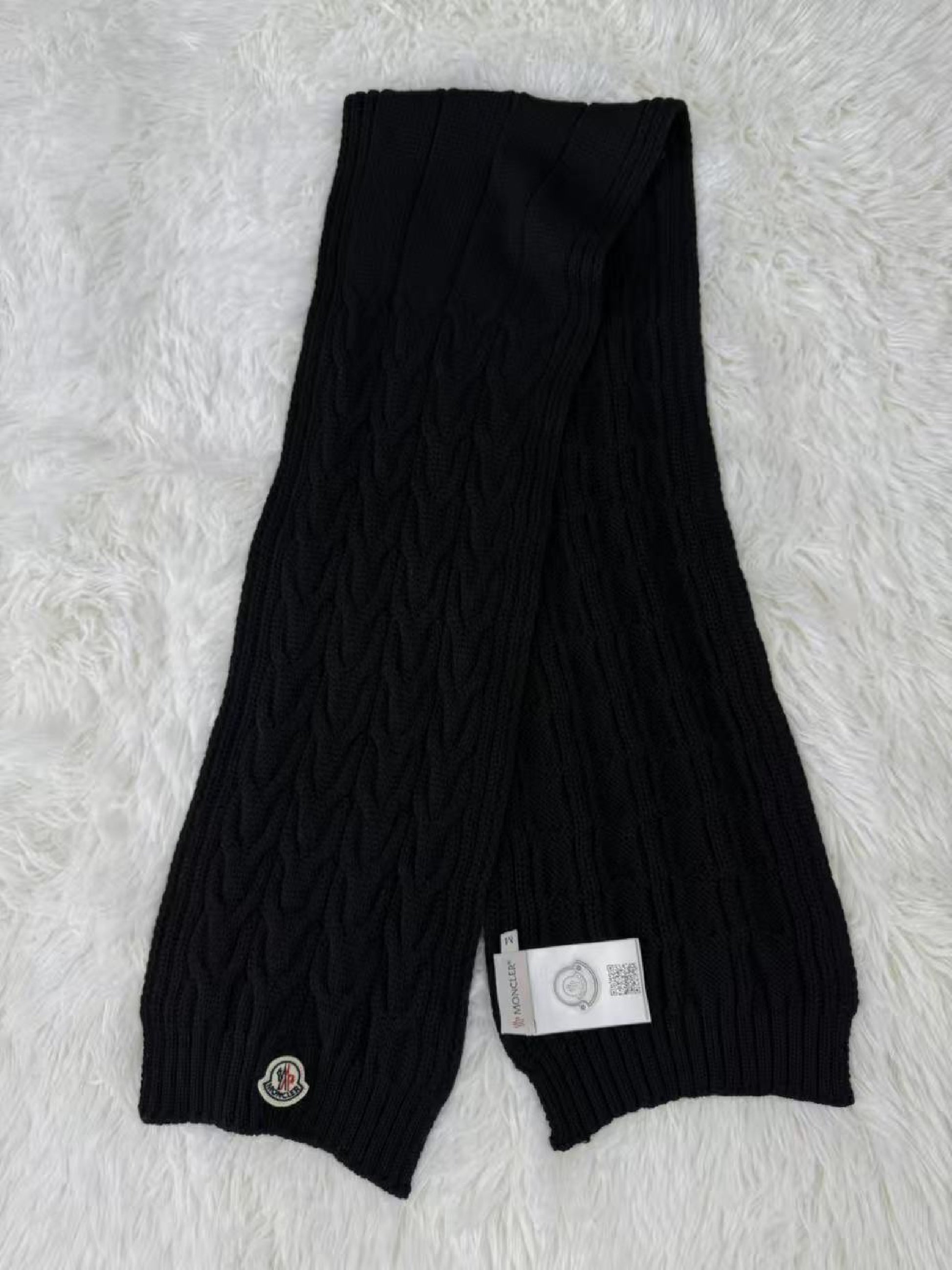 MONCLER Cable Knit 100% Wool Black M Scarf