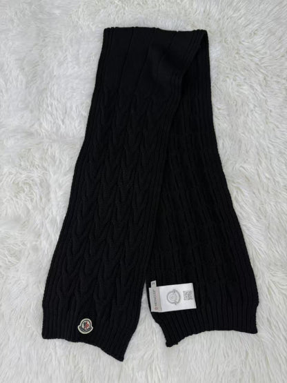 MONCLER Cable Knit 100% Wool Black M Scarf