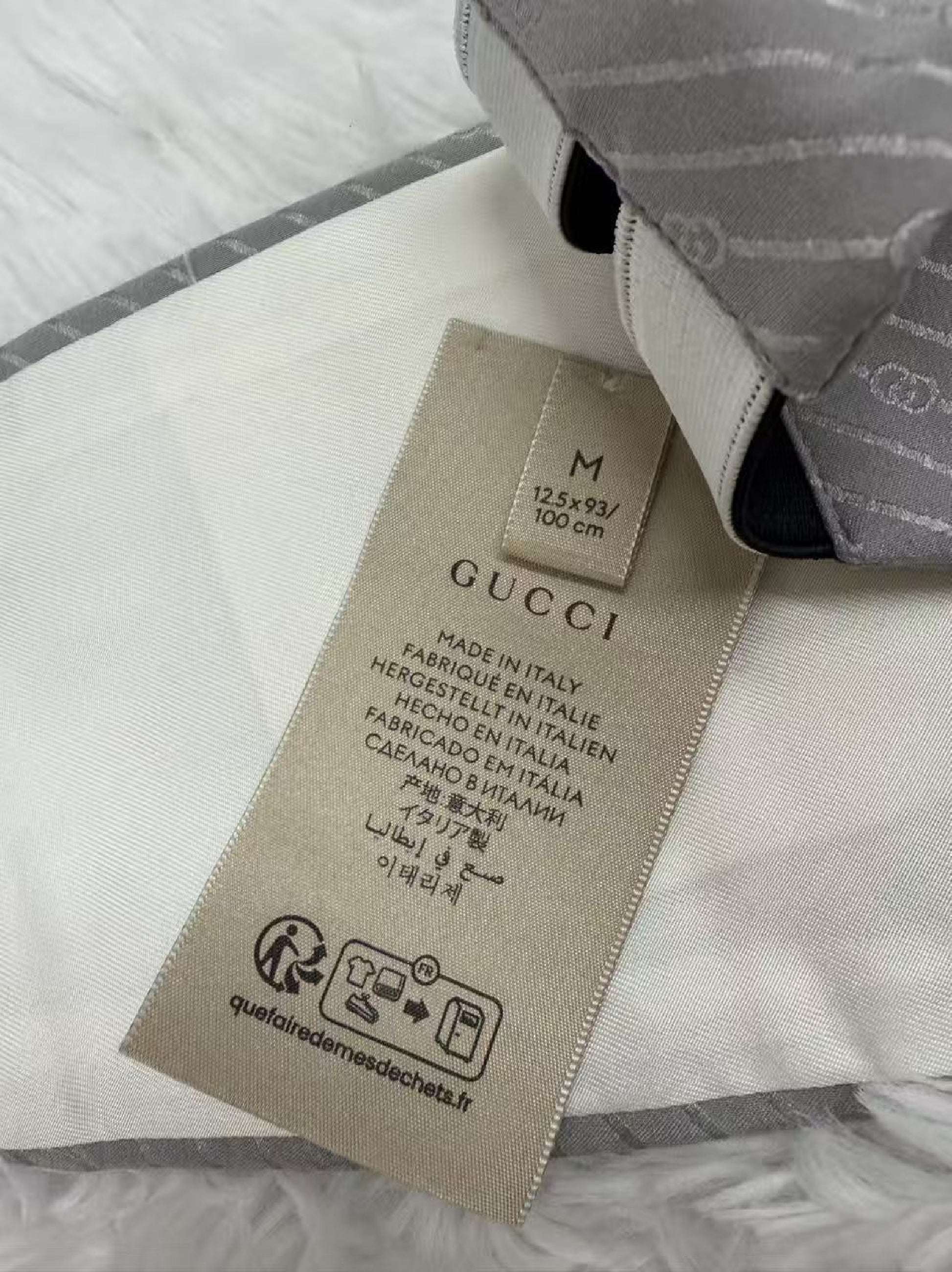 GUCCI Sash Belt with Web and GG Pattern, 100% Silk, Gray, Tag Included, Excellent Condition, Size M, Other Apparel
