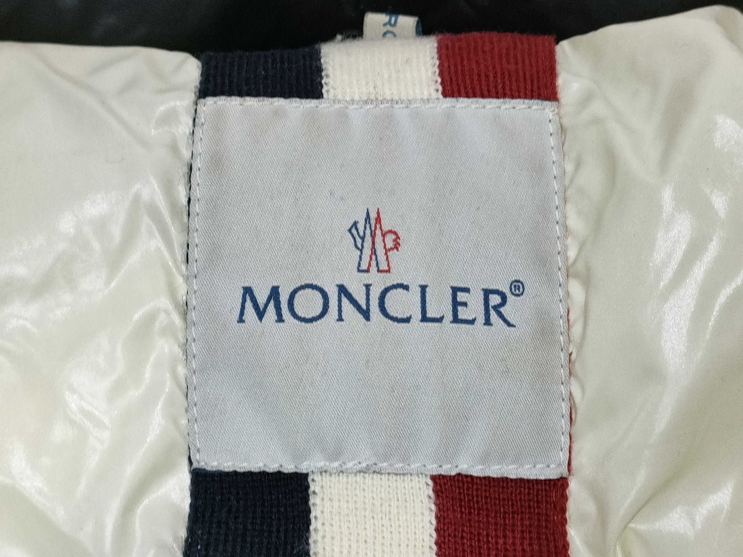 MONCLER Branson Down Jacket 41338/50/68950 Black 1 Jacket