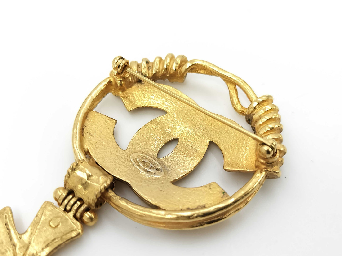 CHANEL 94P Coco Mark Gold Brooch