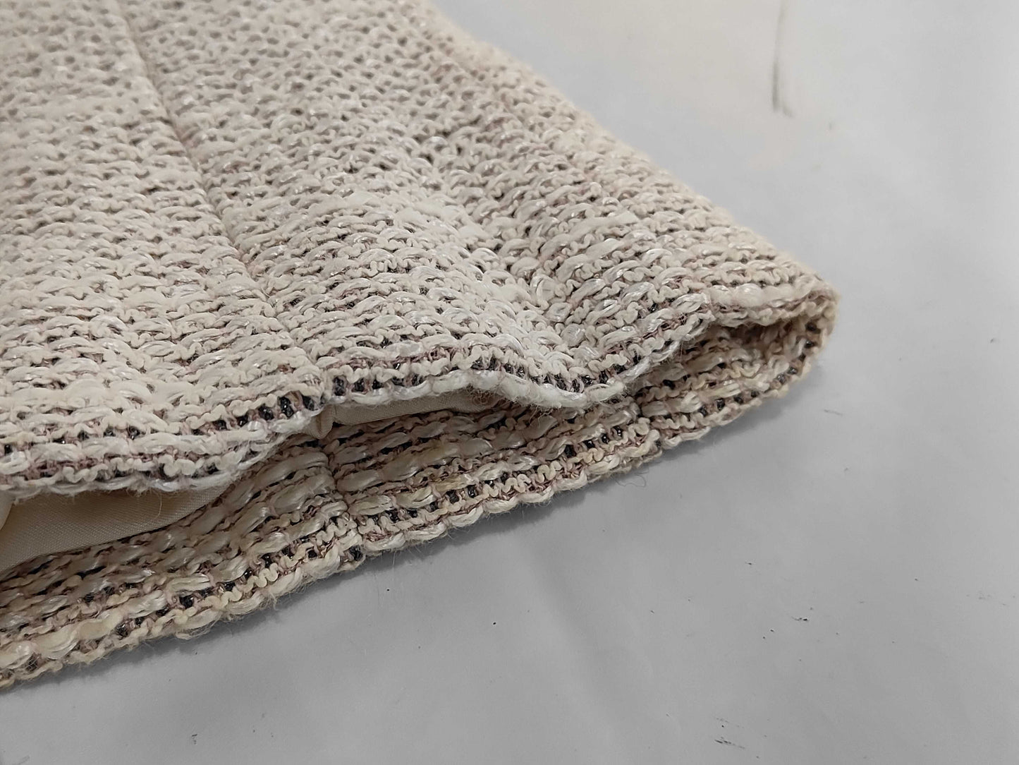 CHANEL 02P Rayon x Cotton x Silk Tweed Jacket P19312 Ivory Size 38 Jacket