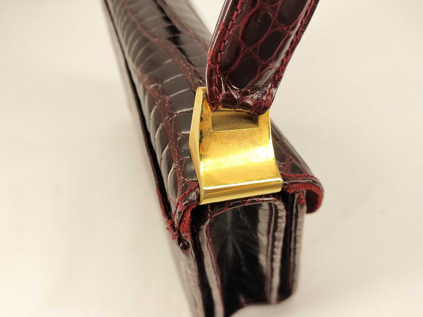 GUCCI Old Gucci Old Gucci Crocodile Handbag One Red Handbag