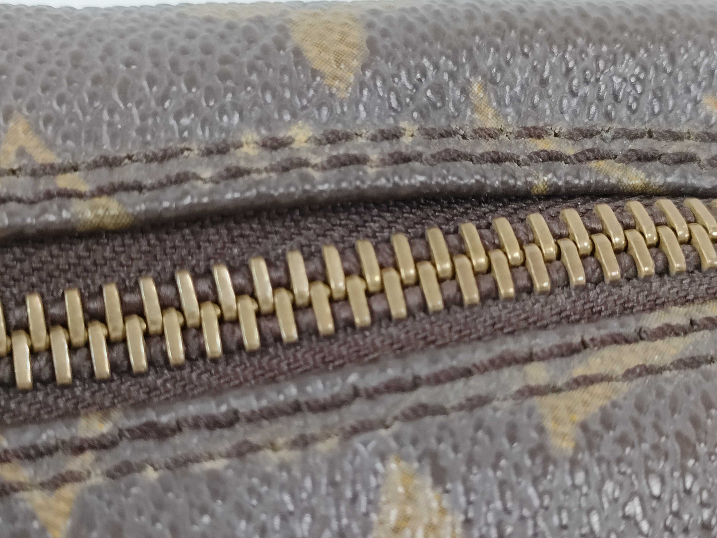 LOUIS VUITTON Monogram Louis Vuitton M47522 Pouch