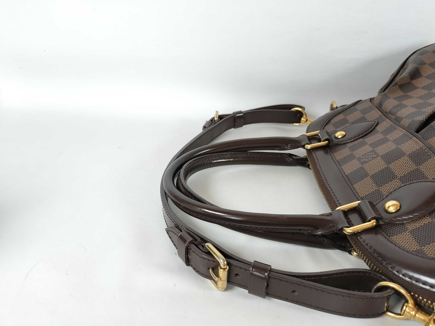 LOUIS VUITTON Damier Trevi Handbag