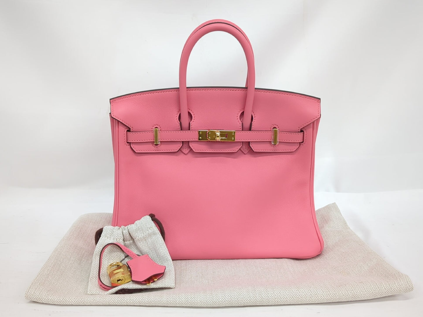 HERMES Birkin 25 Swift Rose Azalee Handbag with GD Hardware and A Stamp