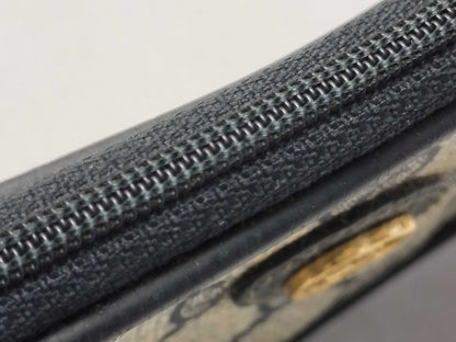 GUCCI GG Supreme Gucci Pouch Pouch