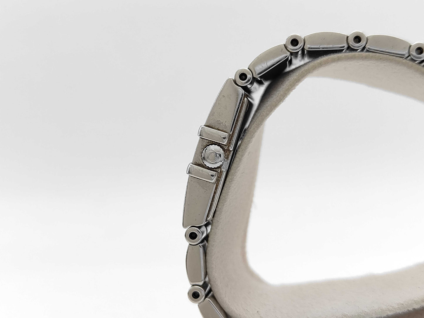 OMEGA 1521.41 59508342 Quartz Women's Watch