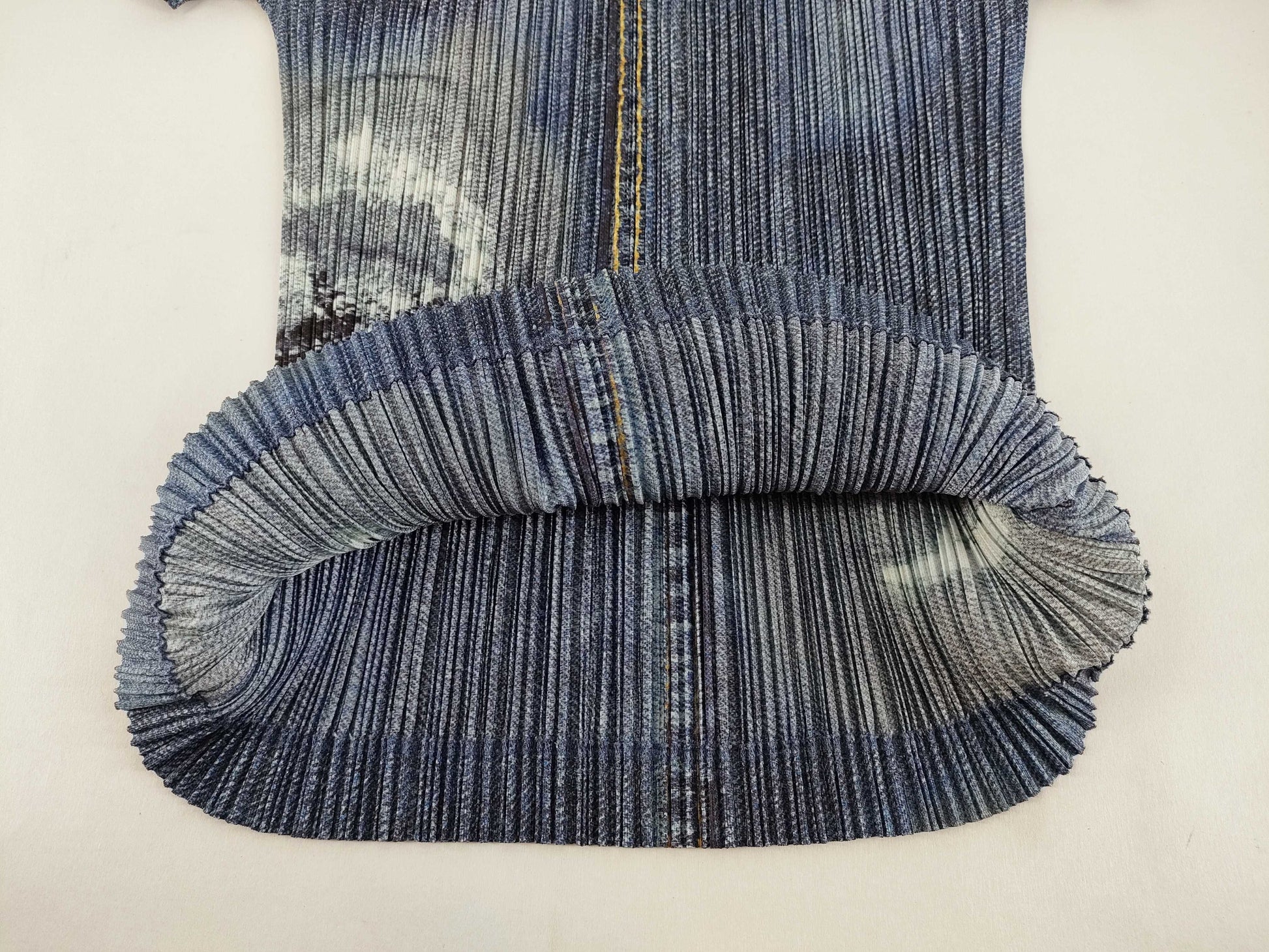 ISSEY MIYAKE PLEATS PLEASE Pleats Please Tops Tops