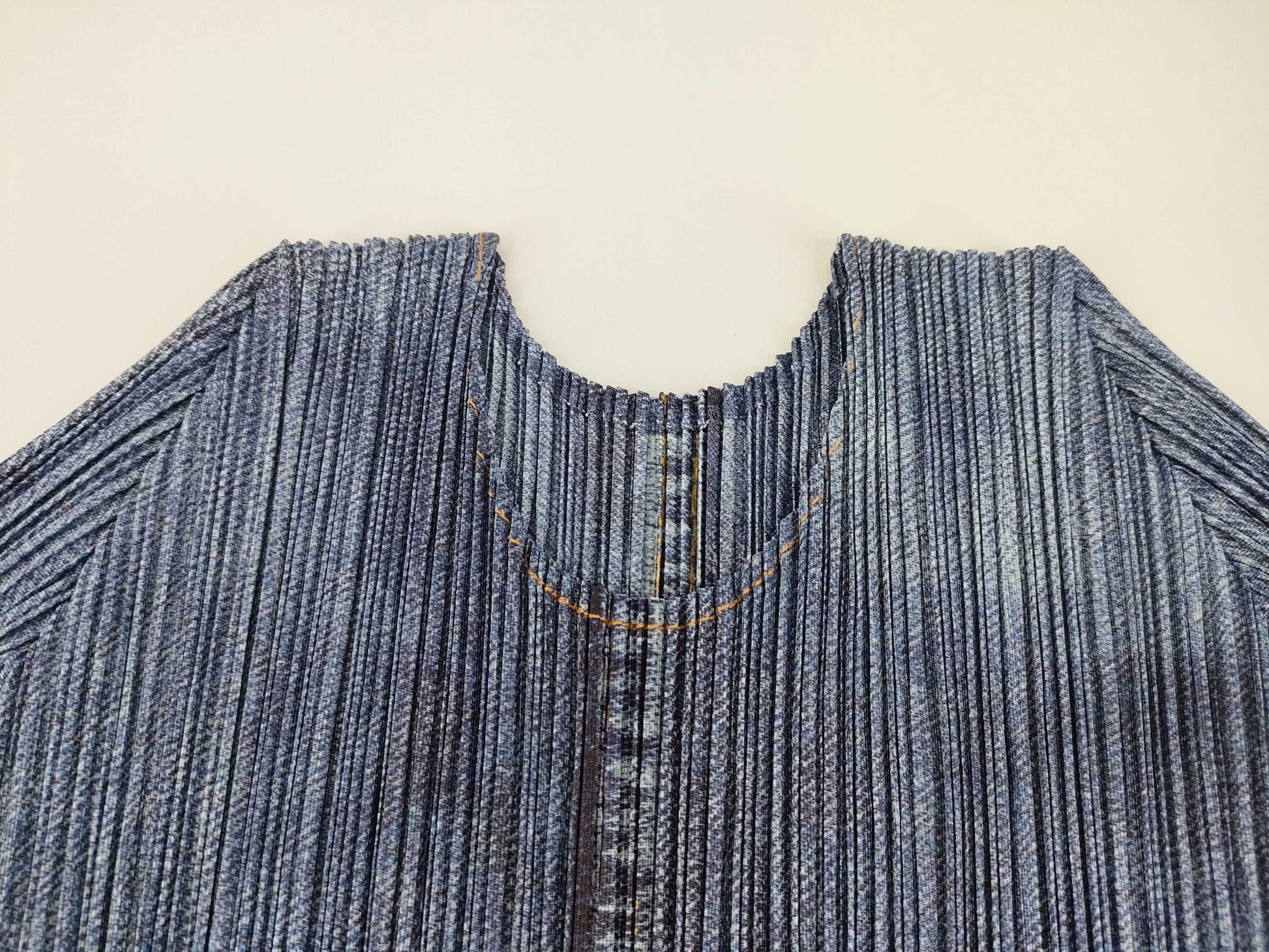 ISSEY MIYAKE PLEATS PLEASE Pleats Please Tops Tops