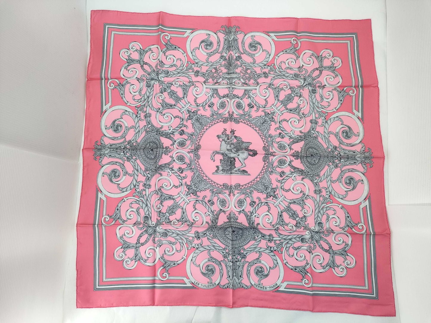 HERMES Carre HERMES Hermes Carre 90 Scarf Scarf
