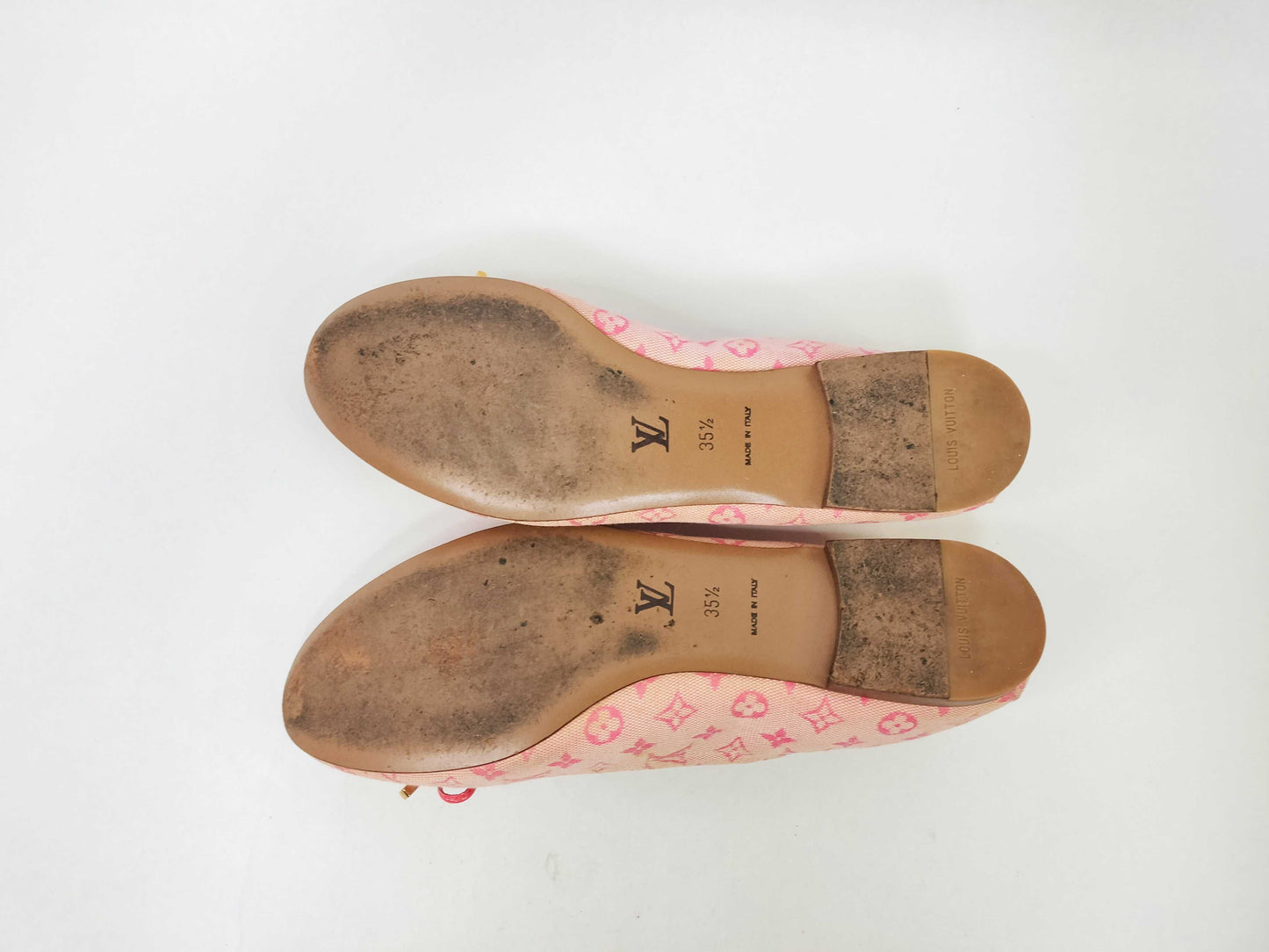 LOUIS VUITTON Monogram Mini LOUIS VUITTON Louis Vuitton Monogram Pumps
