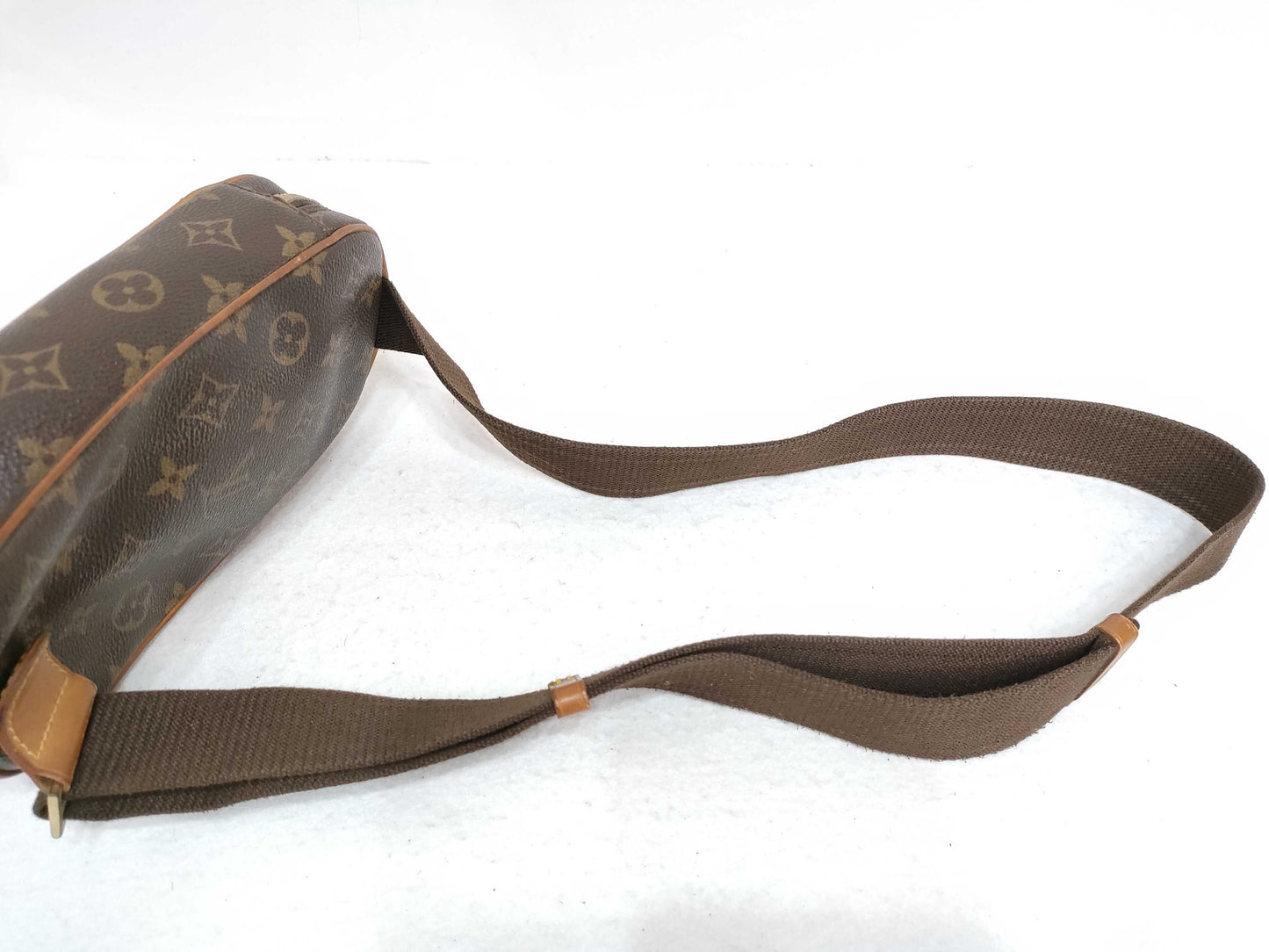 LOUIS VUITTON Monogram Pochette Ganjou M51870 CA1010 Shoulder Bag