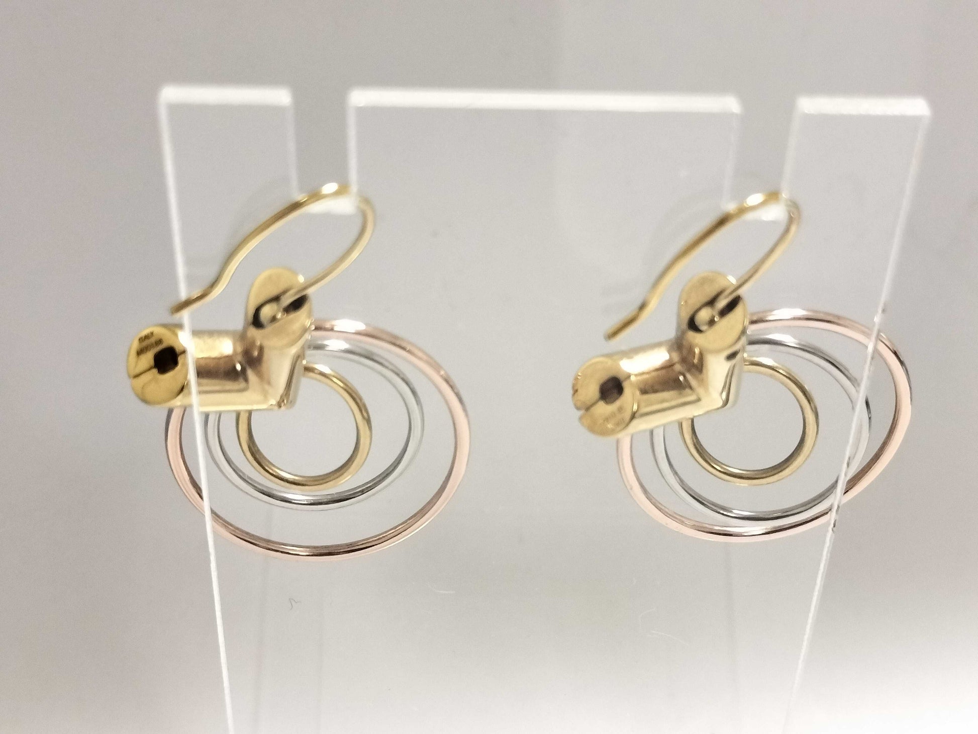 LOUIS VUITTON Essential V Trio BB M00188 LE0166 Earrings