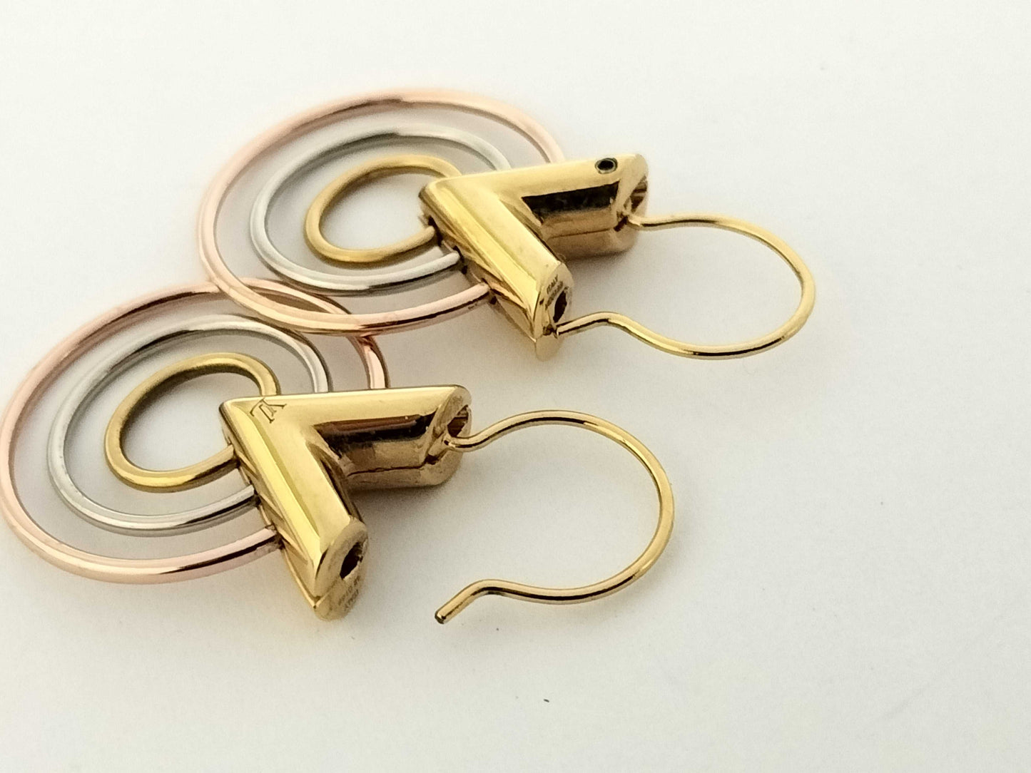 LOUIS VUITTON Essential V Trio BB M00188 LE0166 Earrings