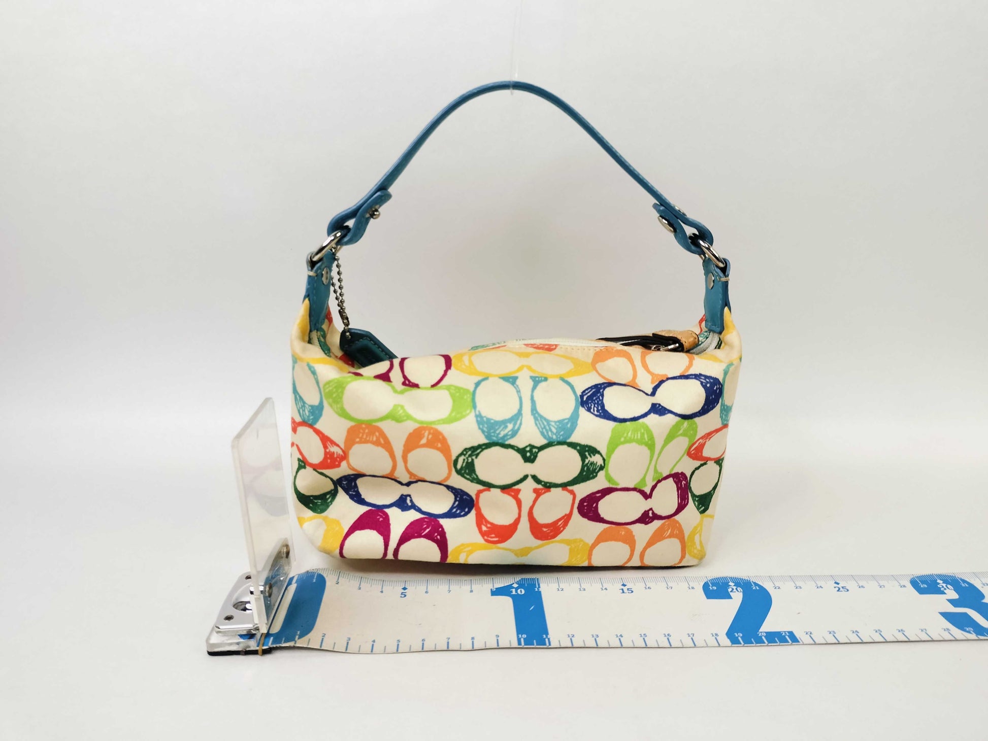 COACH Signature Accessory Pouch Rainbow Pouch