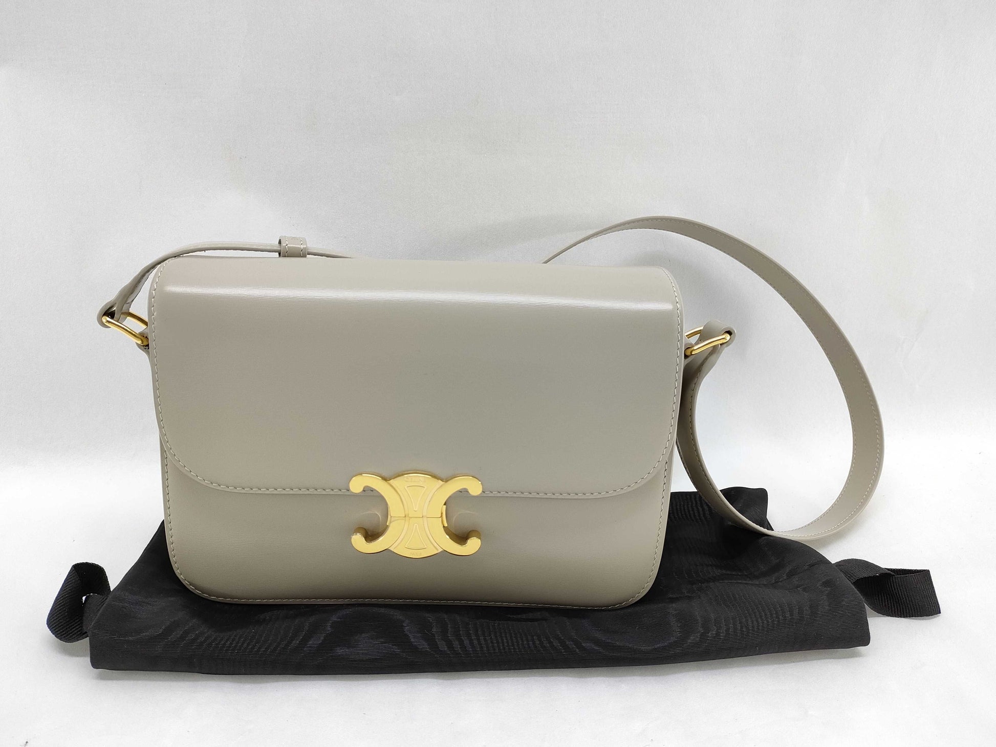CELINE Classic Triomphe Shoulder Bag