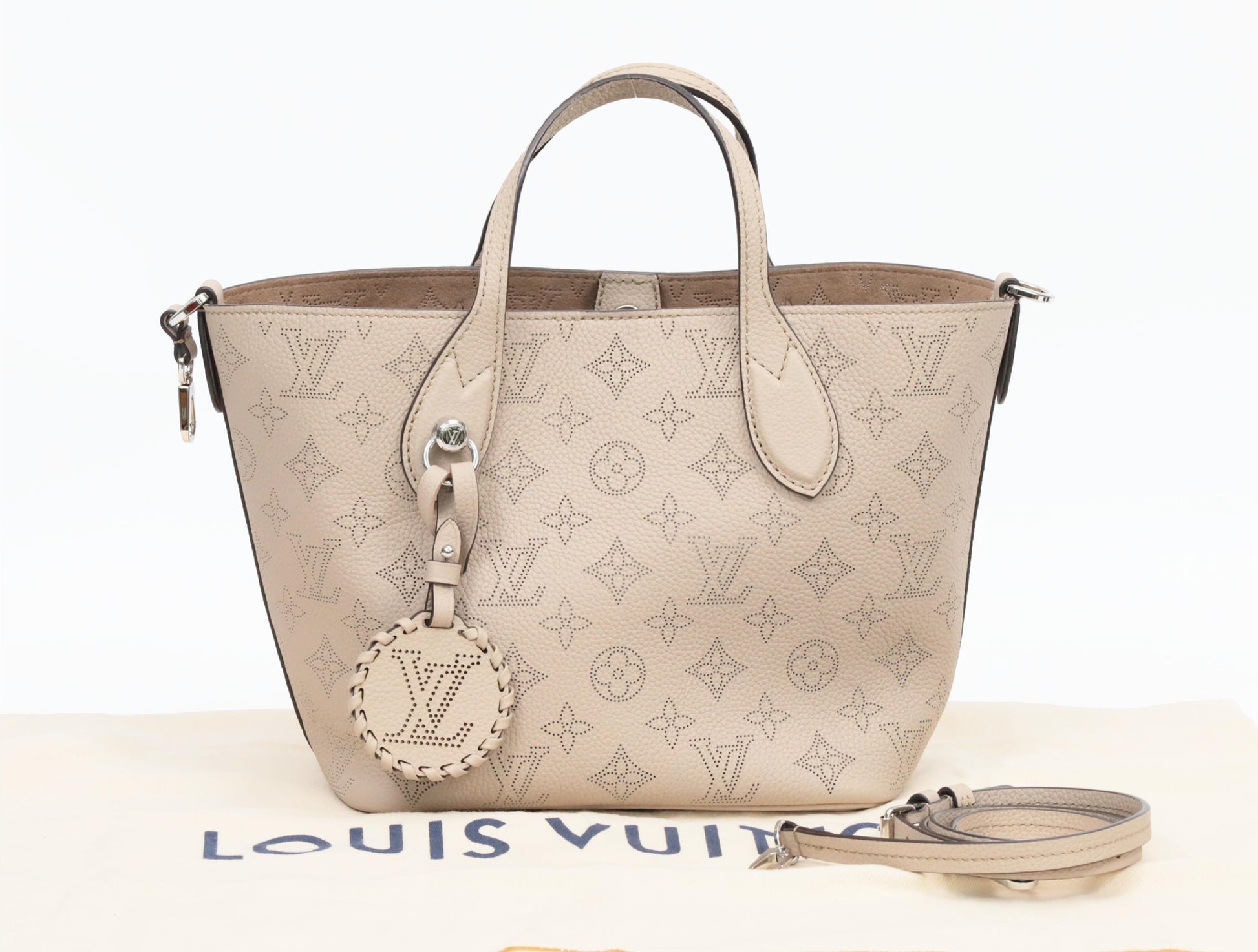 LOUIS VUITTON Mahina Blossom PM M21848 RFID Serial Shoulder Bag