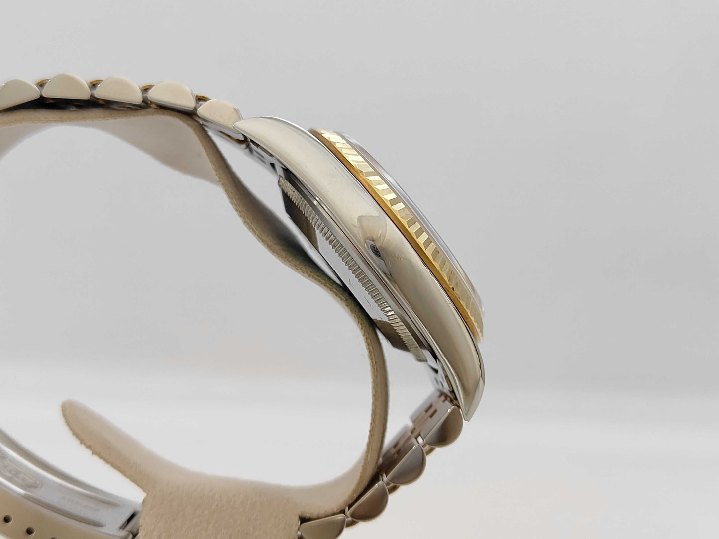 ROLEX 16233 K412947 Champagne Dial Jubilee Bracelet Boys' Watch