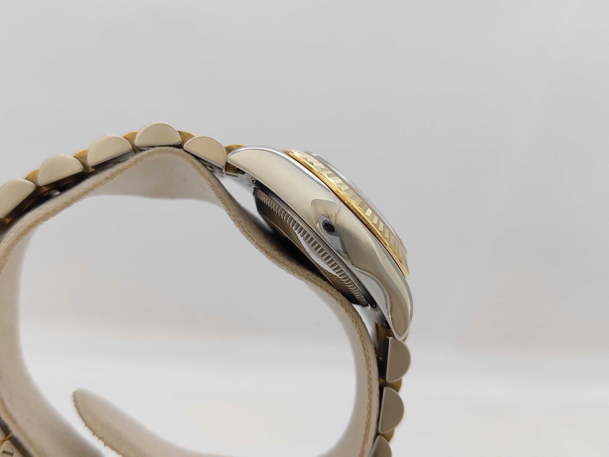 ROLEX 179173G M174257 Champagne Dial Jubilee Bracelet Women's Watch