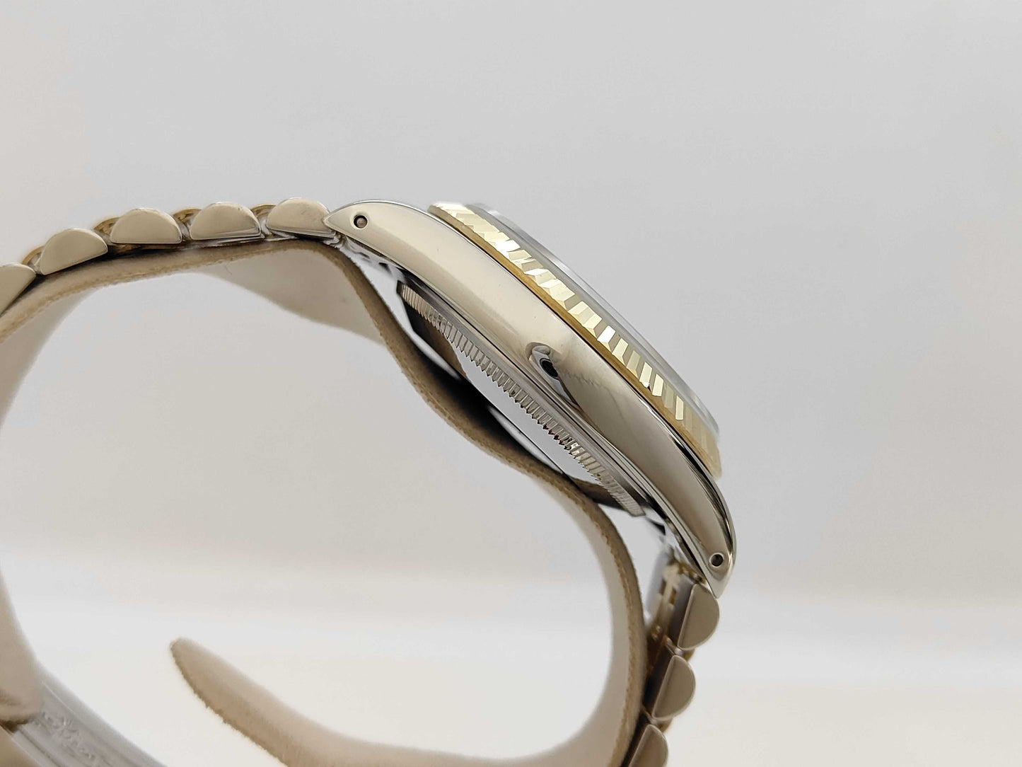 ROLEX 16233 S306596 Blue Dial Jubilee Bracelet Boys' Watch